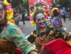 Rawat Budaya Nusantara: Jaga Hormat, Lestarikan Tradisi