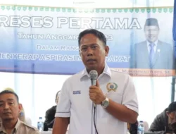 Anggota DPRD Tantang Bukti Kasus Judi Sabung Ayam, Siap Bayar Rp100 Juta 9 Anggota DPRD Tantang Bukti Kasus Judi Sabung Ayam, Siap Bayar Rp100 Juta