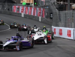 Duo Pembalap Cetak Sejarah: Kemenangan Ganda di Monaco E-Prix 2025 8 Duo Pembalap Cetak Sejarah: Kemenangan Ganda di Monaco E-Prix 2025