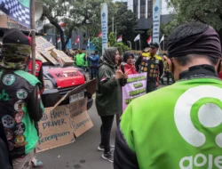 Merger Grab-GoTo Ancam Pendapatan, Driver Ojol Cemas Masa Depan