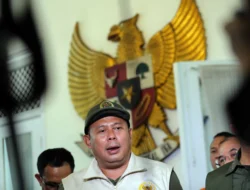 Ormas Premanisme: Ancaman Investasi, DPR Desak Pemberantasan Total 10 Ormas Premanisme: Ancaman Investasi, DPR Desak Pemberantasan Total
