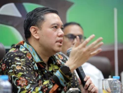 TNI Jaga Kejaksaan: Jamin Stabilitas dan Kelancaran Proses Hukum 8 TNI Jaga Kejaksaan: Jamin Stabilitas dan Kelancaran Proses Hukum