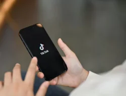 Trump Kembali Pertimbangkan Penundaan Larangan Aplikasi TikTok 7 Trump Kembali Pertimbangkan Penundaan Larangan Aplikasi TikTok