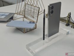 Samsung Galaxy S25 Edge: Resmi Meluncur, Kini Tersedia di Amerika Serikat 8 Samsung Galaxy S25 Edge: Resmi Meluncur, Kini Tersedia di Amerika Serikat