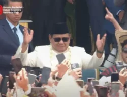 Atraksi Tari Tabola Bale Semarakkan HUT RI ke-80, Prabowo Ikut Berjoget