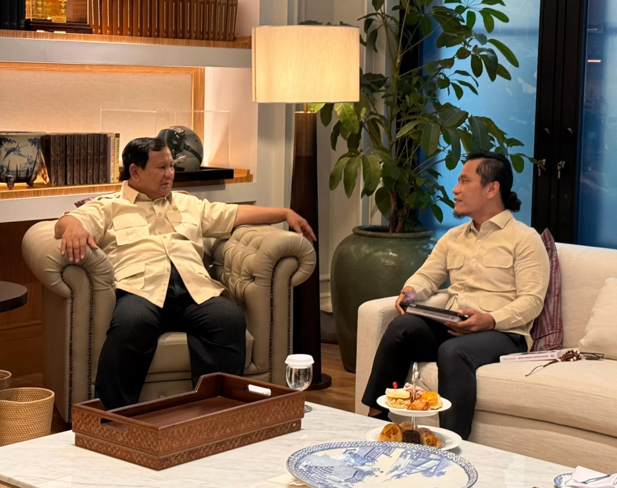 Rahasia Gus Miftah Prabowo Obrolan Panas Soal Kerukunan Umat scaled