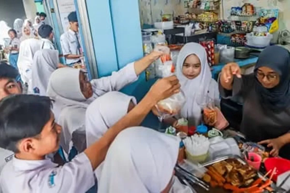 Rahasia Sukses MBG Kuasai Jawa Timur Sinergi Hebat atau Jebakan