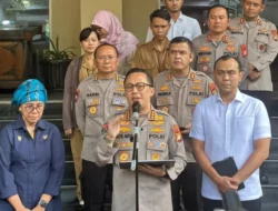 Ratusan Remaja Serbu DPR, Misteri di Balik Aksi Mengejutkan Ini