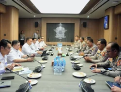 Satgas Khusus Berantas Truk Odol: Perang Melawan Raja Jalan Raya 4 Satgas Khusus Berantas Truk Odol: Perang Melawan Raja Jalan Raya