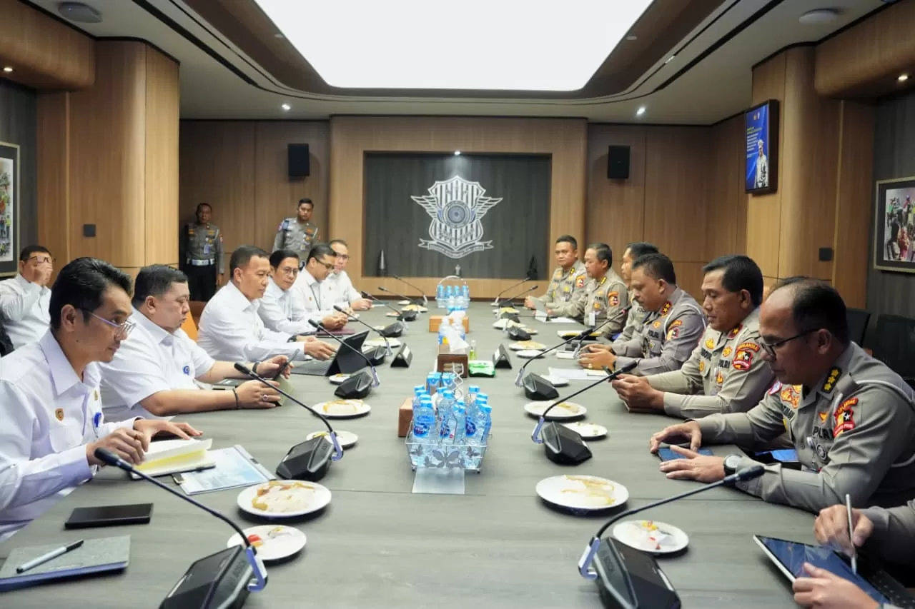 Satgas Khusus Berantas Truk Odol Perang Melawan Raja Jalan Raya