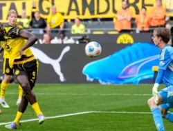 Barcelona Incar Bomber Dortmund 100 Juta Euro: Flick Bidik Suksesi Lewandowski