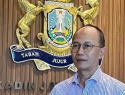 Demo Anarkis Ancam Pariwisata Indonesia: Investor Kabur? 10 Demo Anarkis Ancam Pariwisata Indonesia: Investor Kabur?