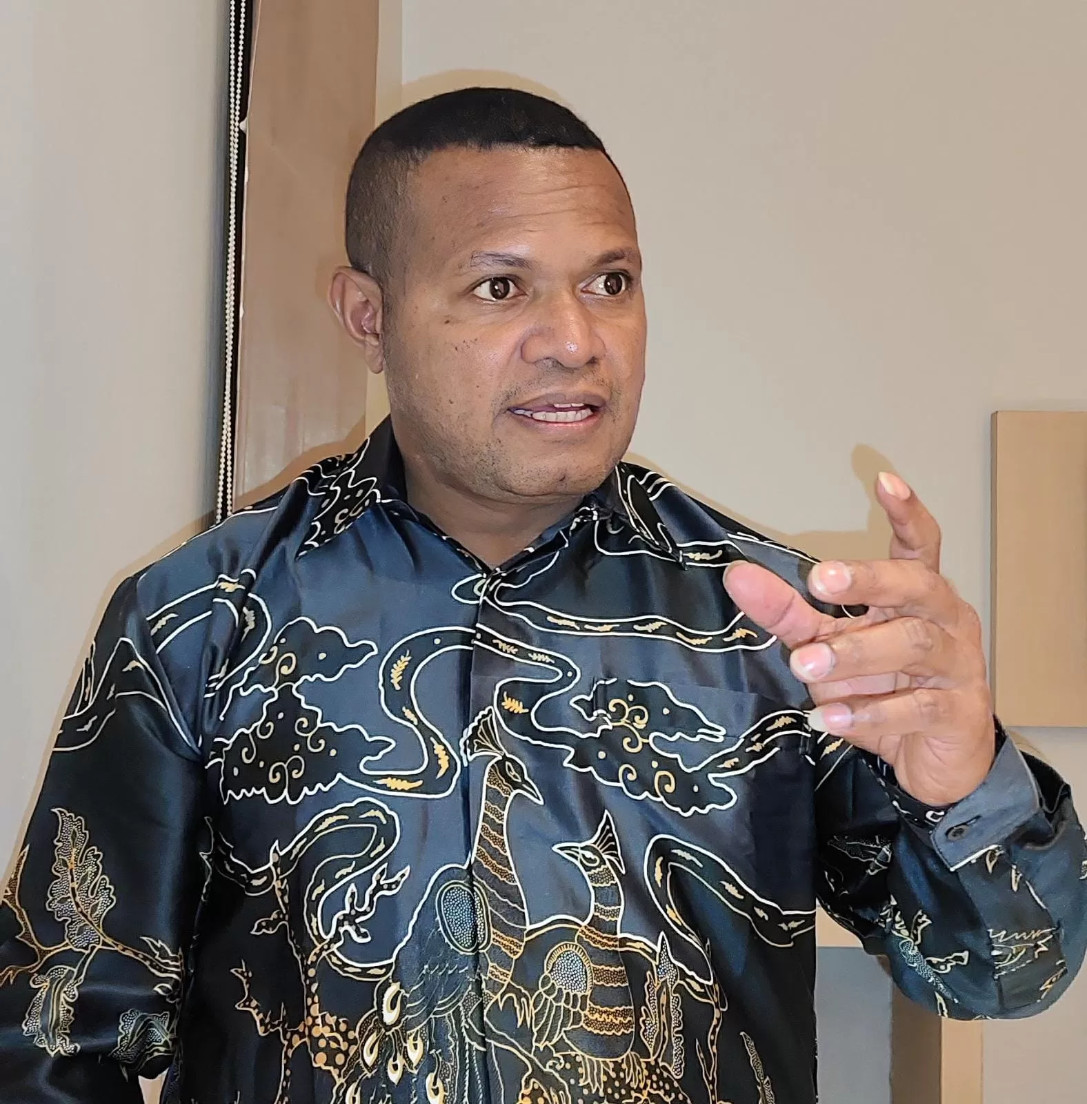 Gugatan Pilbup Jayapura di MK Haris Yoku Pilih Jalan Damai