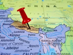 Kathmandu Membara: Rahasia Korupsi & Internet Mati Terungkap?
