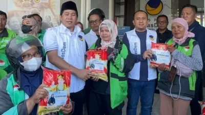 Lita Machfud Arifin Aksi Nyata Ringankan Derita Driver Ojol Sidoarjo Bikin Penasaran