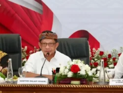 Pamer Harta Kepala Daerah: Mendagri Tito Berang, Ada Apa? 7 Pamer Harta Kepala Daerah: Mendagri Tito Berang, Ada Apa?