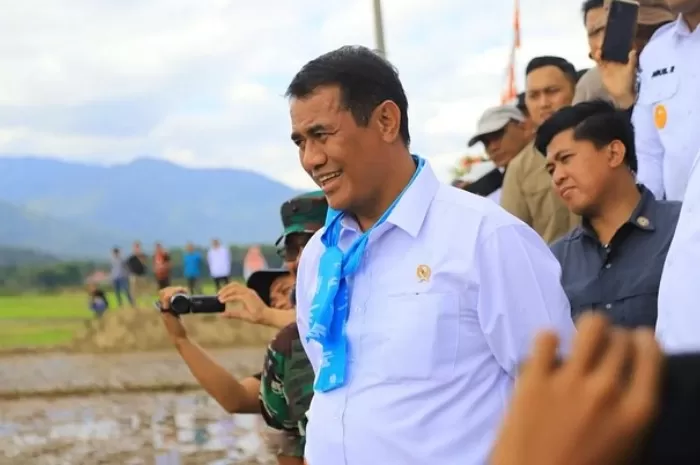 Rahasia Panggilan Tengah Malam Prabowo Singkong Impor dan Amran