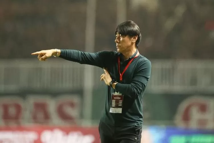 Shin Tae Yong Hancurnya Mimpi di Tanah Air Luka Mendalam Akibat FIFA