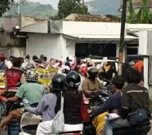 Warga Puri Batujajar Murka Pencemaran Udara PT Mahugi Jadi Ancaman Nyawa Warga