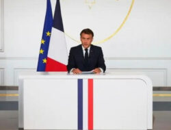 Tekanan Memuncak, Macron Didukung Mundur untuk Akhiri Krisis Politik Prancis 6 Tekanan Memuncak, Macron Didukung Mundur untuk Akhiri Krisis Politik Prancis